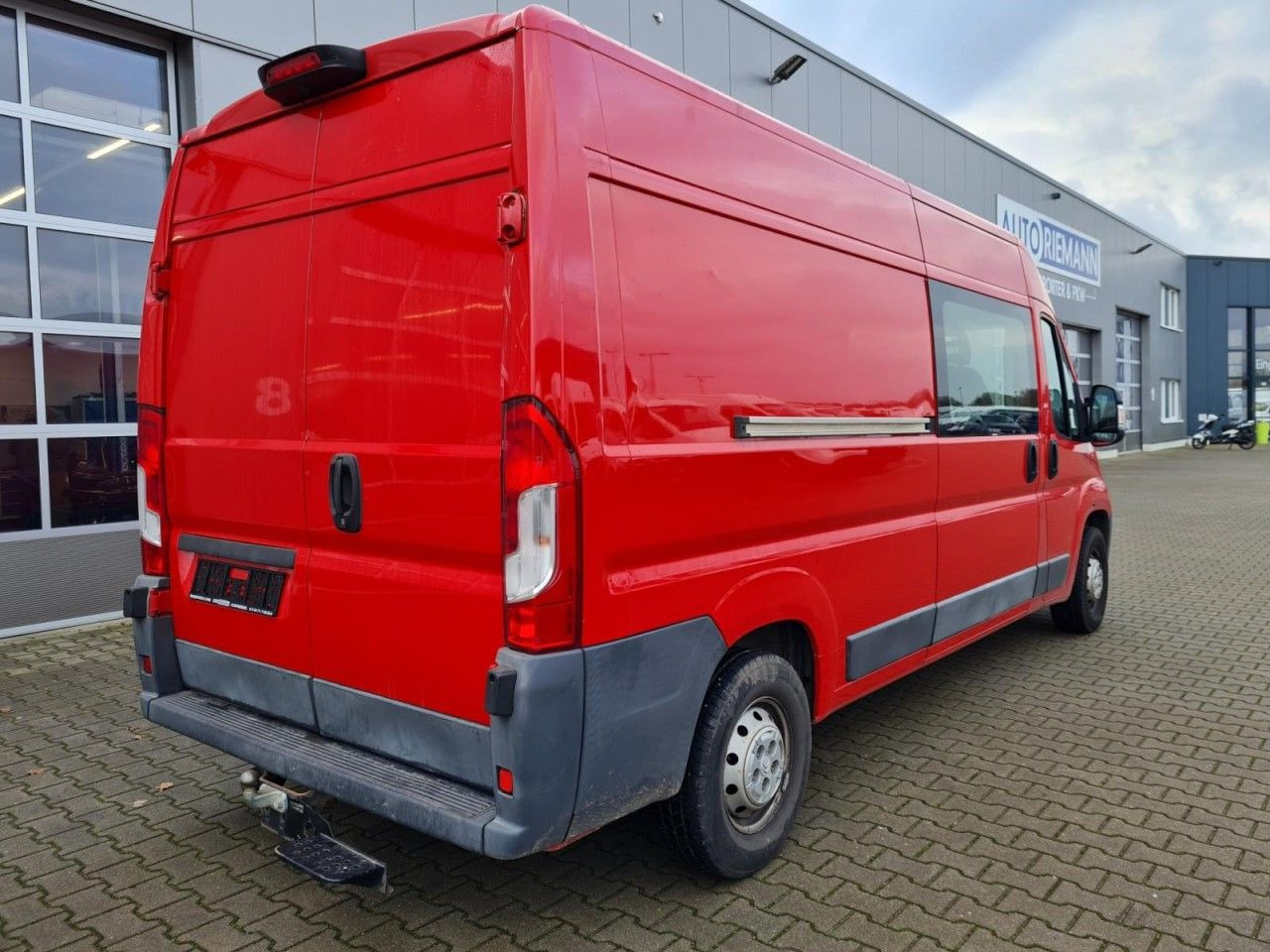Citroën Jumper 35 Kasten L3H2 Doka 7-Sitze AHK KLIMA KAM - Furgon, Dostavno vozilo sa duplom kabinom: slika 4 Citroën Jumper 35 Kasten L3H2 Doka 7-Sitze AHK KLIMA KAM - Furgon, Dostavno vozilo sa duplom kabinom: slika 4