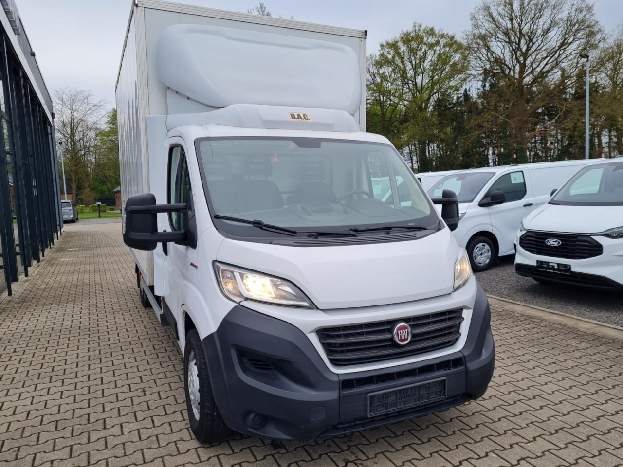 Fiat Ducato 35 Koffer 150 maxi Multijet Klima - Dostavno vozilo sa zatvorenim sandukom: slika 2 Fiat Ducato 35 Koffer 150 maxi Multijet Klima - Dostavno vozilo sa zatvorenim sandukom: slika 2