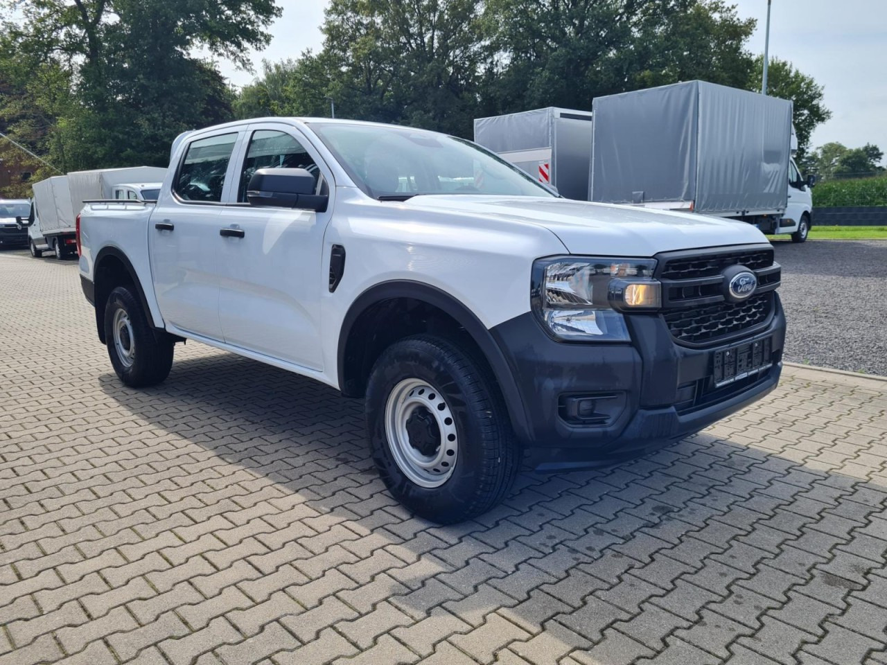 Ford Ranger Doka 2.0 Ecoblue XL 4x4 KLIMA KAMERA TEMPOMAT - Pikap, Dostavno vozilo sa duplom kabinom: slika 3 Ford Ranger Doka 2.0 Ecoblue XL 4x4 KLIMA KAMERA TEMPOMAT - Pikap, Dostavno vozilo sa duplom kabinom: slika 3