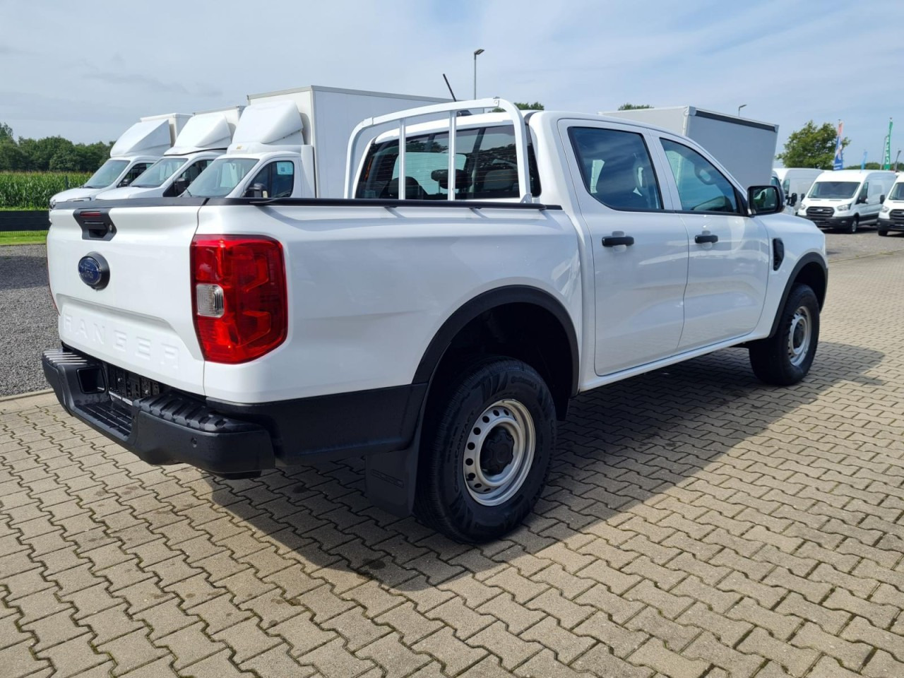 Ford Ranger Doka 2.0 Ecoblue XL 4x4 KLIMA KAMERA TEMPOMAT - Pikap, Dostavno vozilo sa duplom kabinom: slika 4 Ford Ranger Doka 2.0 Ecoblue XL 4x4 KLIMA KAMERA TEMPOMAT - Pikap, Dostavno vozilo sa duplom kabinom: slika 4
