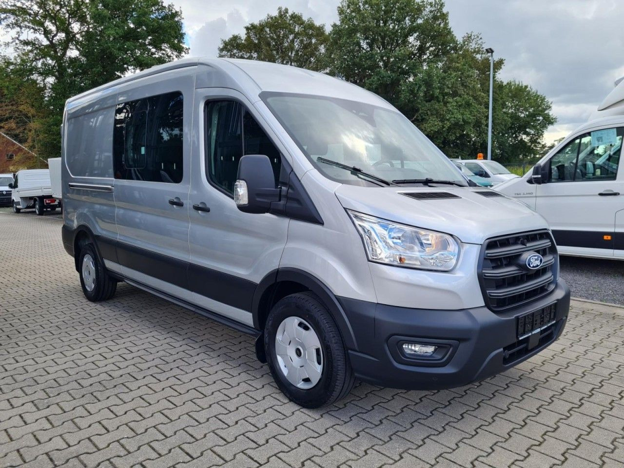 Ford Transit 3,5t Kasten Doka TDCi L3 Trend AHK PDC K - Furgon, Dostavno vozilo sa duplom kabinom: slika 3 Ford Transit 3,5t Kasten Doka TDCi L3 Trend AHK PDC K - Furgon, Dostavno vozilo sa duplom kabinom: slika 3