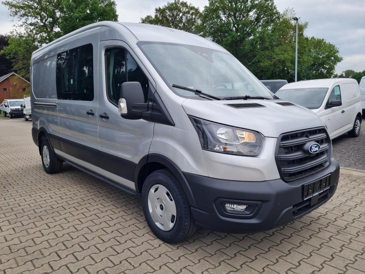 Ford Transit 35 Kasten TDCi Doka Mixto L3 Trend AHK - Furgon: slika 3 Ford Transit 35 Kasten TDCi Doka Mixto L3 Trend AHK - Furgon: slika 3
