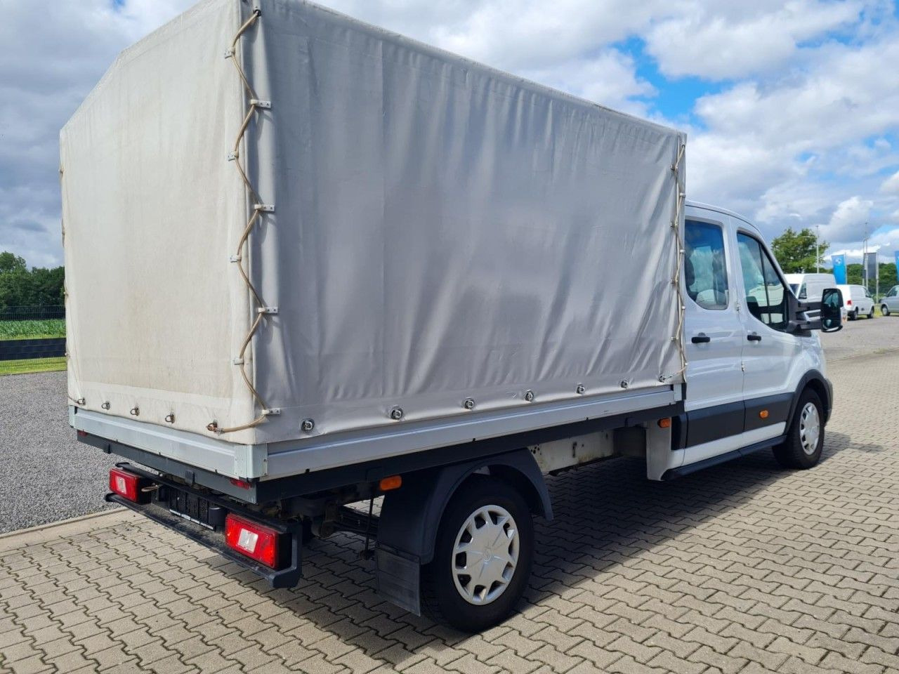 Ford Transit 350 DoKa Plane L3 Trend KLIMA TEMPOMAT - Dostavno vozilo sa ceradom, Dostavno vozilo sa duplom kabinom: slika 4 Ford Transit 350 DoKa Plane L3 Trend KLIMA TEMPOMAT - Dostavno vozilo sa ceradom, Dostavno vozilo sa duplom kabinom: slika 4