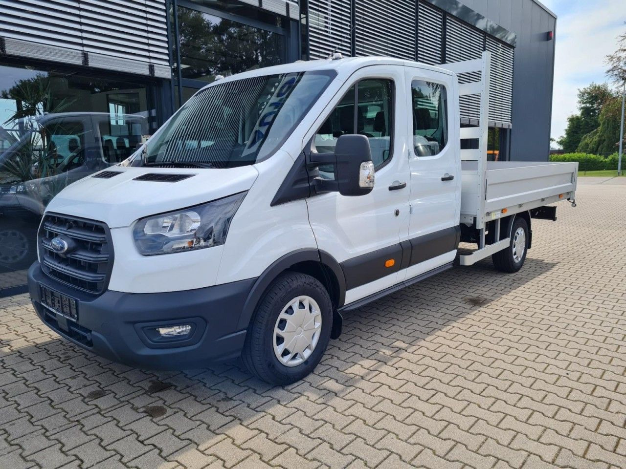 Ford Transit 350 Doka L3 L4 Trend RWD AHK KLIMA TEMPO - Dostavno vozilo sa otvorenom sandukom: slika 2 Ford Transit 350 Doka L3 L4 Trend RWD AHK KLIMA TEMPO - Dostavno vozilo sa otvorenom sandukom: slika 2