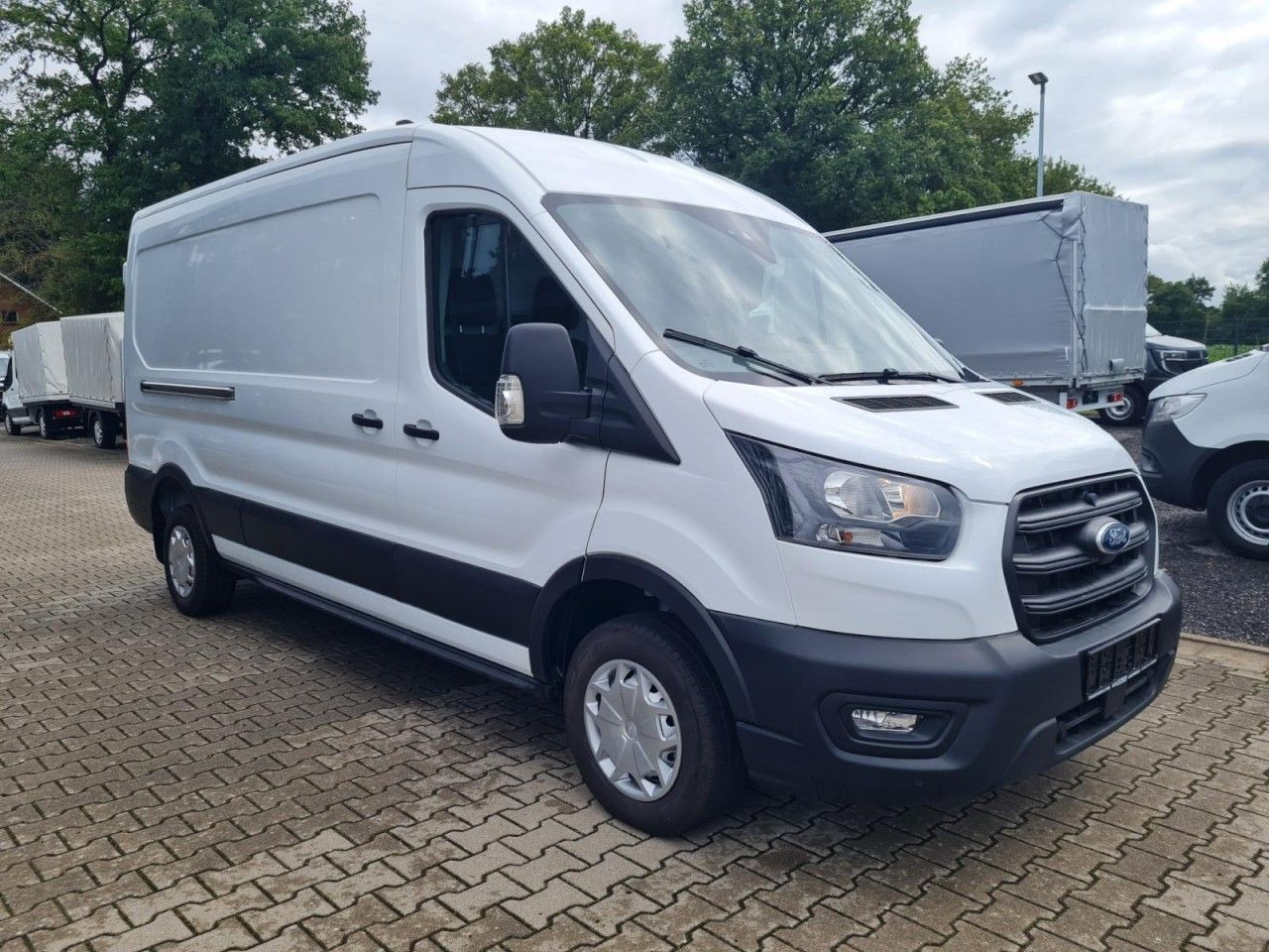 Ford Transit 350 Kasten AG L3H2 Trend KLIMA PDC TEMPO - Furgon: slika 3 Ford Transit 350 Kasten AG L3H2 Trend KLIMA PDC TEMPO - Furgon: slika 3