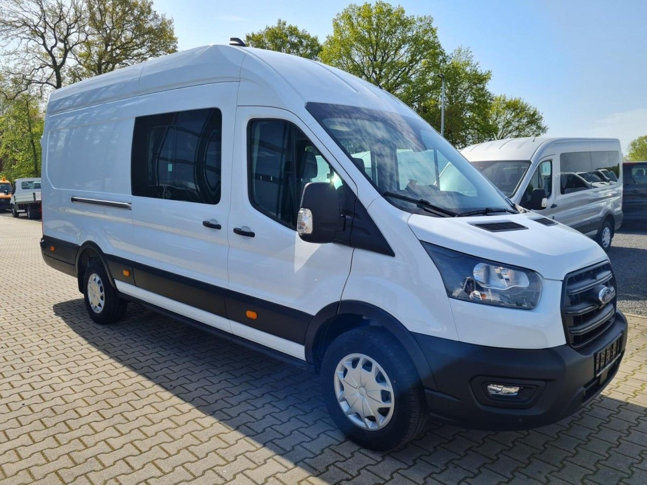 Ford Transit 350 Kasten Doka L4H3 Trend Mixto RWD - Furgon, Dostavno vozilo sa duplom kabinom: slika 3 Ford Transit 350 Kasten Doka L4H3 Trend Mixto RWD - Furgon, Dostavno vozilo sa duplom kabinom: slika 3