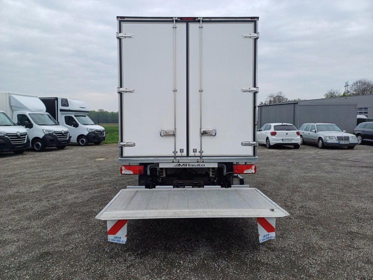 Mercedes-Benz Sprinter 315 CDi RWD Koffer LBW KLIMA TEMPOMAT - Dostavno vozilo sa zatvorenim sandukom: slika 5 Mercedes-Benz Sprinter 315 CDi RWD Koffer LBW KLIMA TEMPOMAT - Dostavno vozilo sa zatvorenim sandukom: slika 5