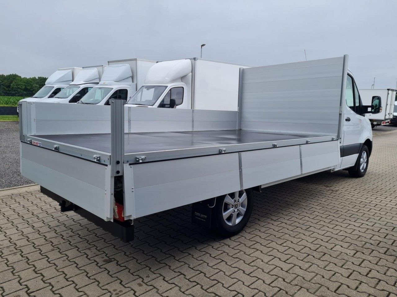 Dostavno vozilo istovarivač Mercedes-Benz Sprinter 317 CDI 3 Seiten kipper RWD AHK LED NAV: slika 20