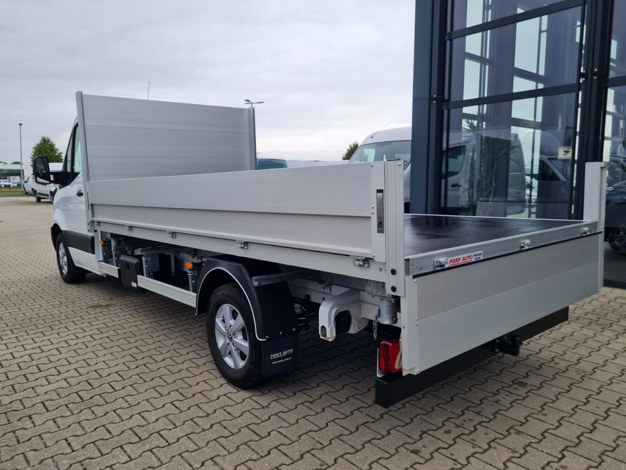 Dostavno vozilo istovarivač Mercedes-Benz Sprinter 317 CDI 3 Seiten kipper RWD AHK LED NAV: slika 21