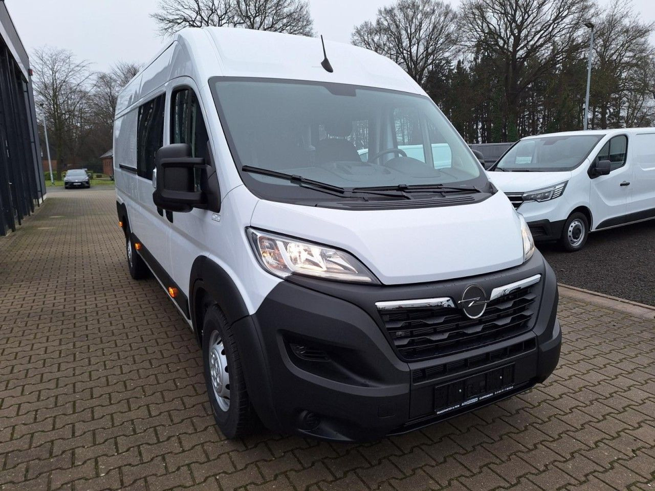 Opel Movano 35 Kasten L4 Doka 6-Sitze verstärkt PDC T - Furgon, Dostavno vozilo sa duplom kabinom: slika 2 Opel Movano 35 Kasten L4 Doka 6-Sitze verstärkt PDC T - Furgon, Dostavno vozilo sa duplom kabinom: slika 2