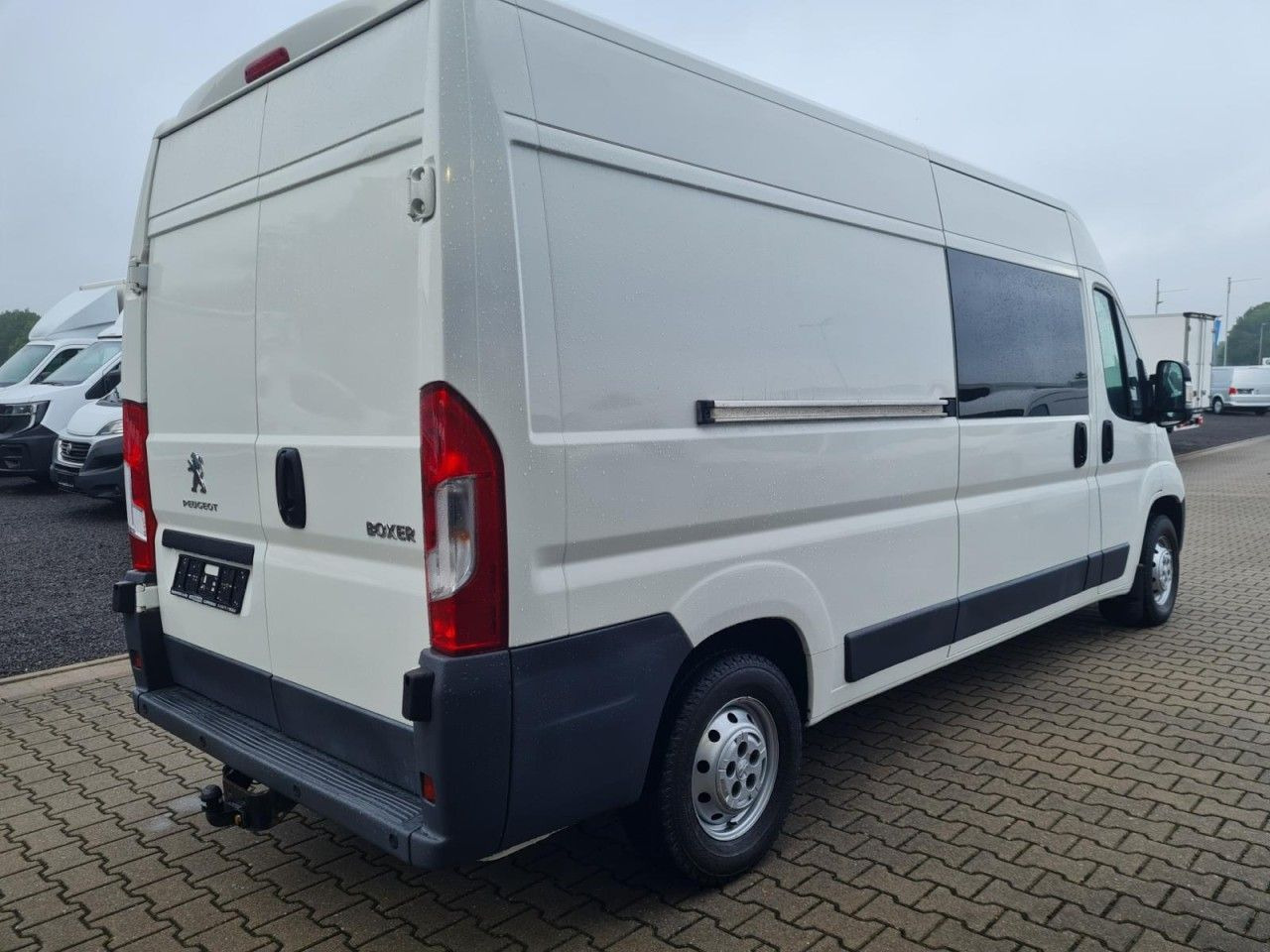 Peugeot Boxer Kasten L3H2 Doka 6-Sitze AHK PDC KLIMA - Mali kombi, Dostavno vozilo sa duplom kabinom: slika 4 Peugeot Boxer Kasten L3H2 Doka 6-Sitze AHK PDC KLIMA - Mali kombi, Dostavno vozilo sa duplom kabinom: slika 4