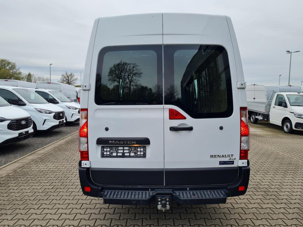 Renault Master 3,5t Kasten Doka dCi 130 L4H2 4x4 Allrad - Furgon, Dostavno vozilo sa duplom kabinom: slika 5 Renault Master 3,5t Kasten Doka dCi 130 L4H2 4x4 Allrad - Furgon, Dostavno vozilo sa duplom kabinom: slika 5