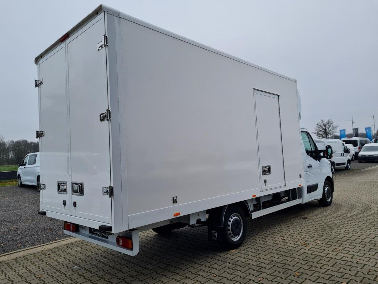 Renault Master 3,5t Koffer dCi 165 mit 10 Pal. Plätze - Dostavno vozilo sa zatvorenim sandukom: slika 5 Renault Master 3,5t Koffer dCi 165 mit 10 Pal. Plätze - Dostavno vozilo sa zatvorenim sandukom: slika 5