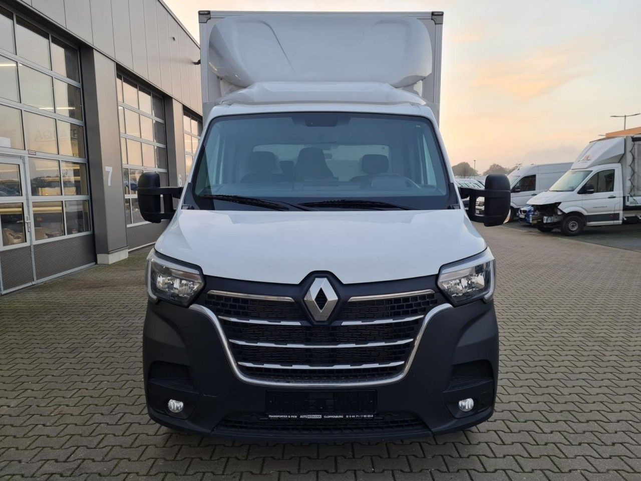 Renault Master 3.5t Möbel Koffer KLIMA LUFTFEDERUNG TEMP - Dostavno vozilo sa zatvorenim sandukom: slika 2 Renault Master 3.5t Möbel Koffer KLIMA LUFTFEDERUNG TEMP - Dostavno vozilo sa zatvorenim sandukom: slika 2