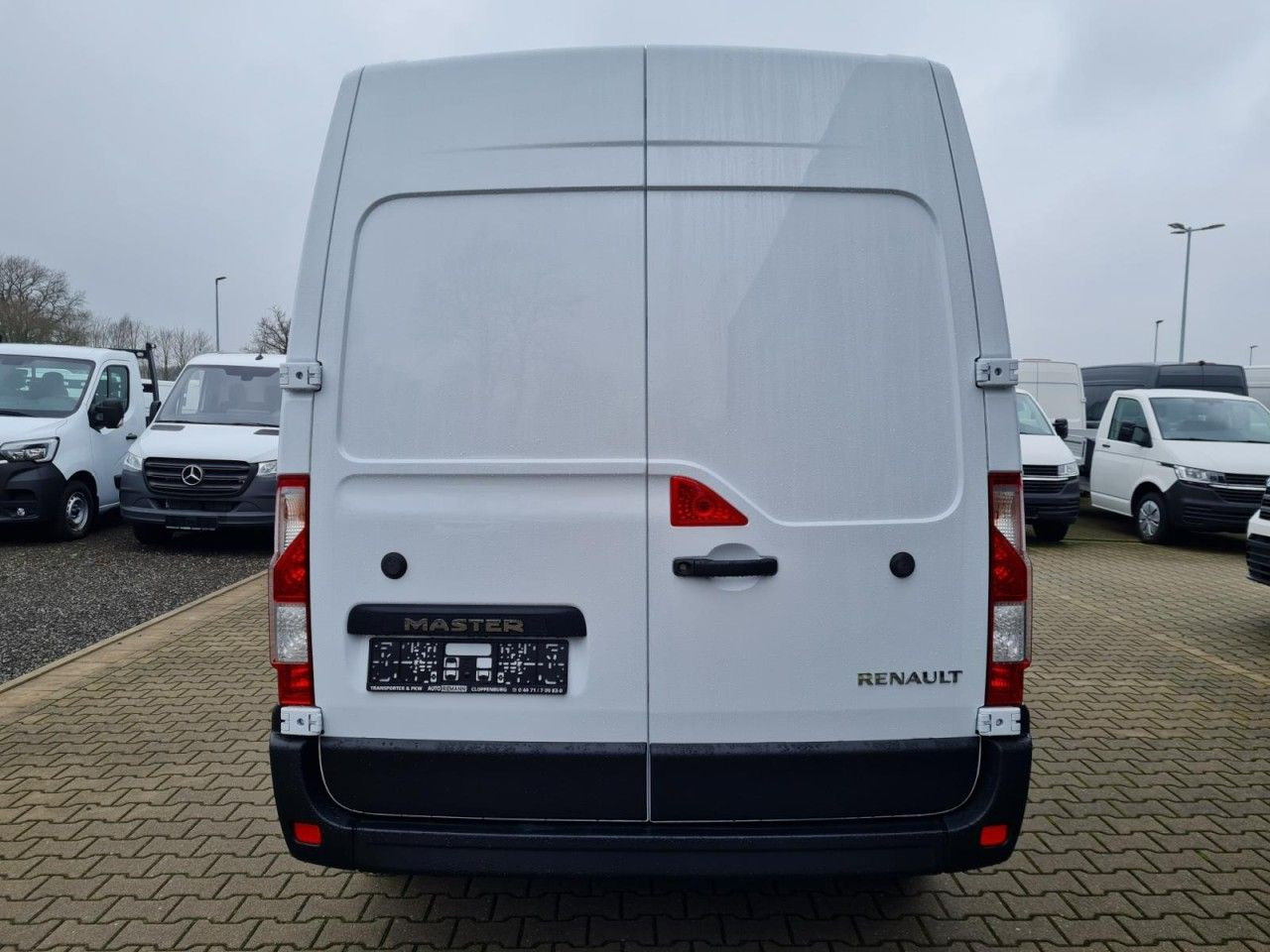 Renault Master 35 Kasten L3H2 PDC KLIMA KOMFORT Navi App - Furgon: slika 5 Renault Master 35 Kasten L3H2 PDC KLIMA KOMFORT Navi App - Furgon: slika 5