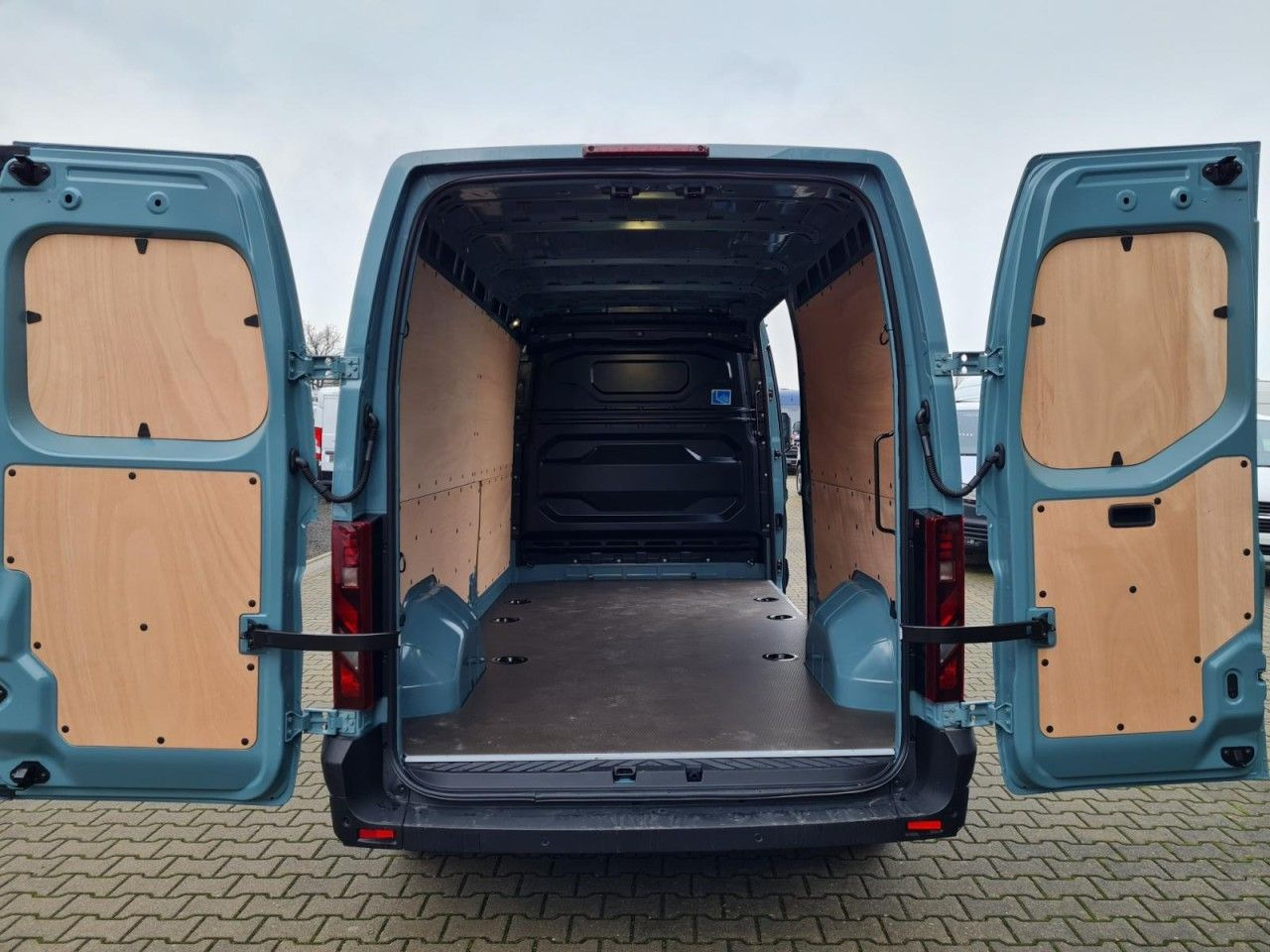 Renault Master 35 New Kasten L3H2 lang KLIMA KOMFORT TEM - Furgon: slika 5 Renault Master 35 New Kasten L3H2 lang KLIMA KOMFORT TEM - Furgon: slika 5