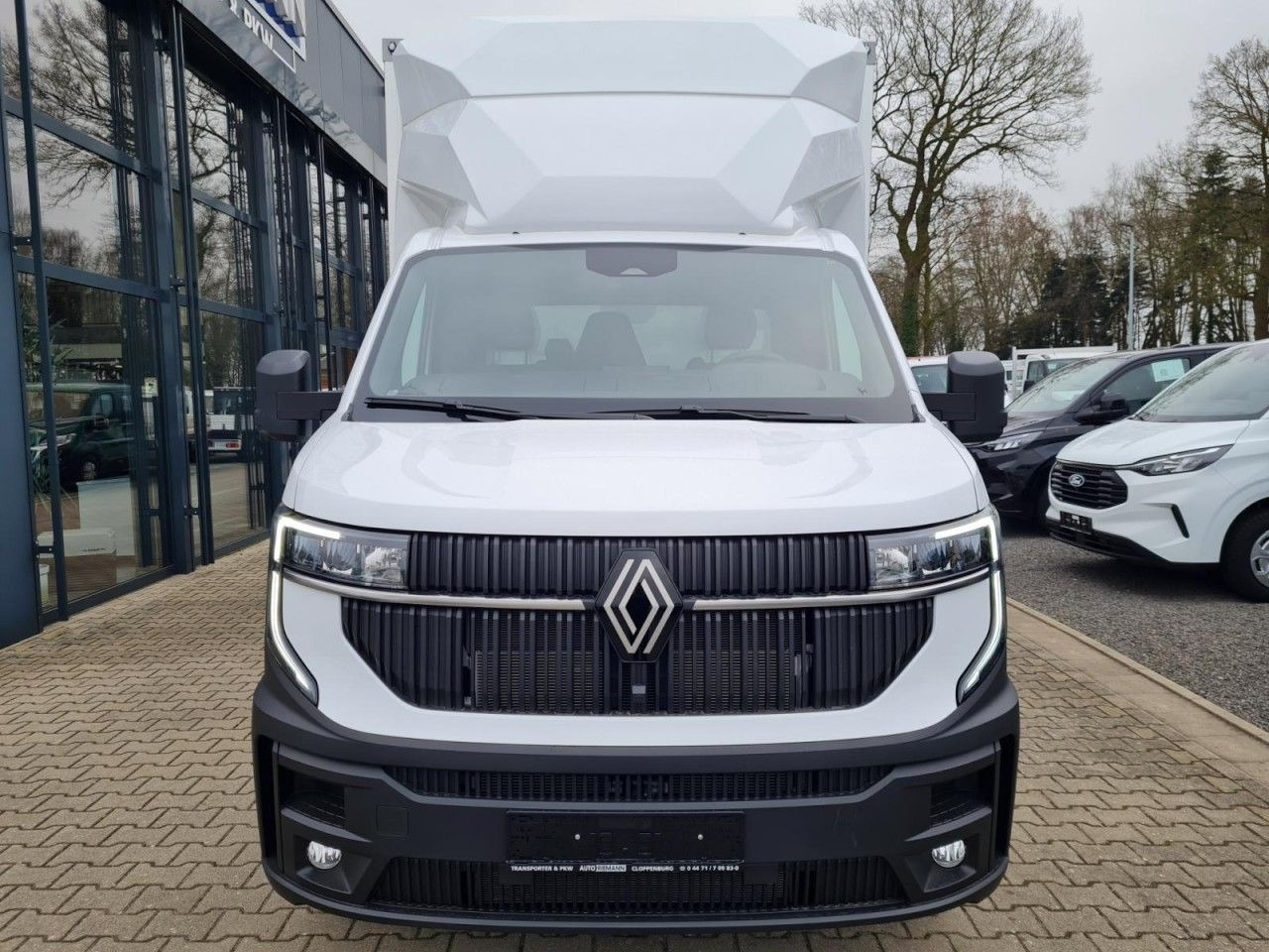 Renault Master 35 New Möbel Koffer LF 4.80m KLIMA TEMPOM - Dostavno vozilo sa zatvorenim sandukom: slika 2 Renault Master 35 New Möbel Koffer LF 4.80m KLIMA TEMPOM - Dostavno vozilo sa zatvorenim sandukom: slika 2