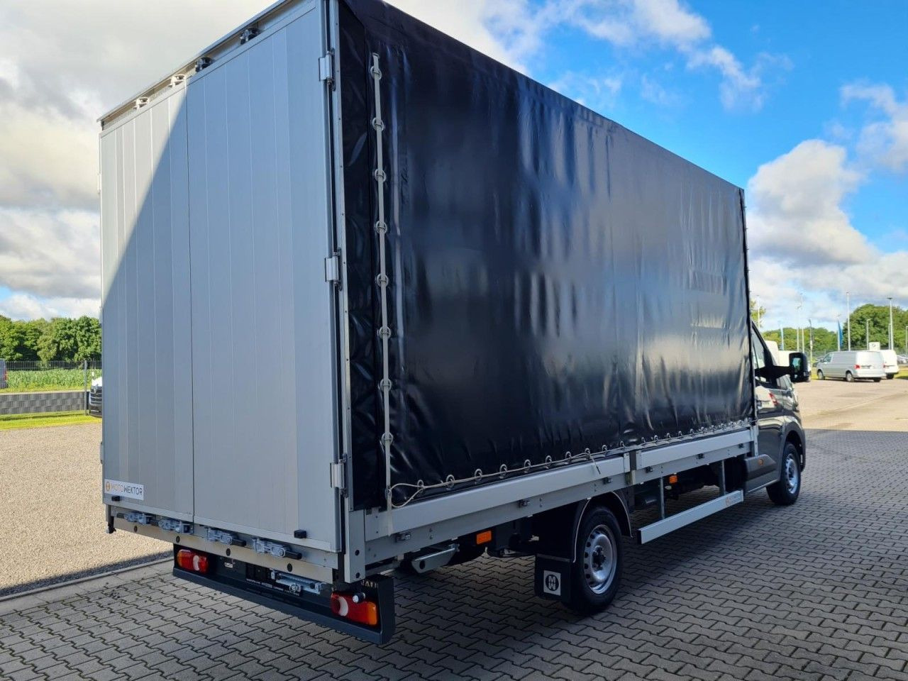 Renault Master 35 Pritsche Schiebe Plane dCi 170 Navi Ap - Dostavno vozilo sa ceradom: slika 5 Renault Master 35 Pritsche Schiebe Plane dCi 170 Navi Ap - Dostavno vozilo sa ceradom: slika 5