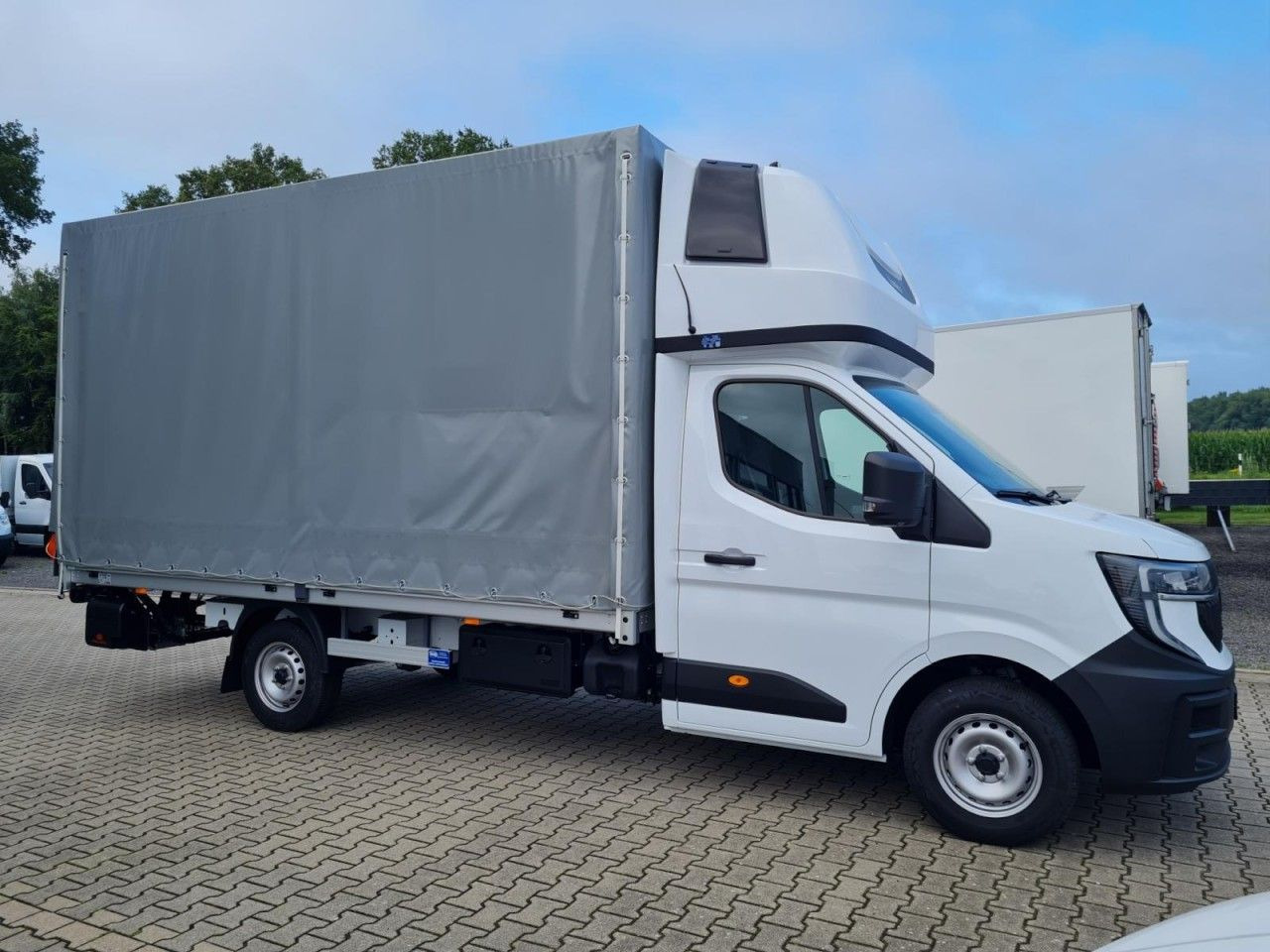 Renault Master New Pritsche Schiebe Plane Schlafkab LBW - Dostavno vozilo sa ceradom: slika 3 Renault Master New Pritsche Schiebe Plane Schlafkab LBW - Dostavno vozilo sa ceradom: slika 3