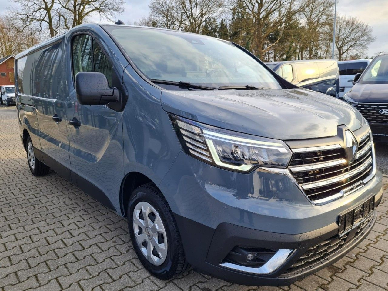 Renault Trafic Kasten L2 Advance AHK KLIMA LED PDC TEMPO - Mali kombi: slika 3 Renault Trafic Kasten L2 Advance AHK KLIMA LED PDC TEMPO - Mali kombi: slika 3