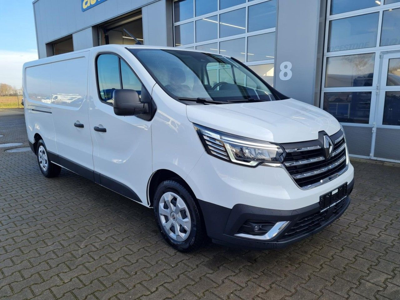 Renault Trafic Kasten L2 Advance AHK KLIMA LED PDC TEMPO - Mali kombi: slika 3 Renault Trafic Kasten L2 Advance AHK KLIMA LED PDC TEMPO - Mali kombi: slika 3