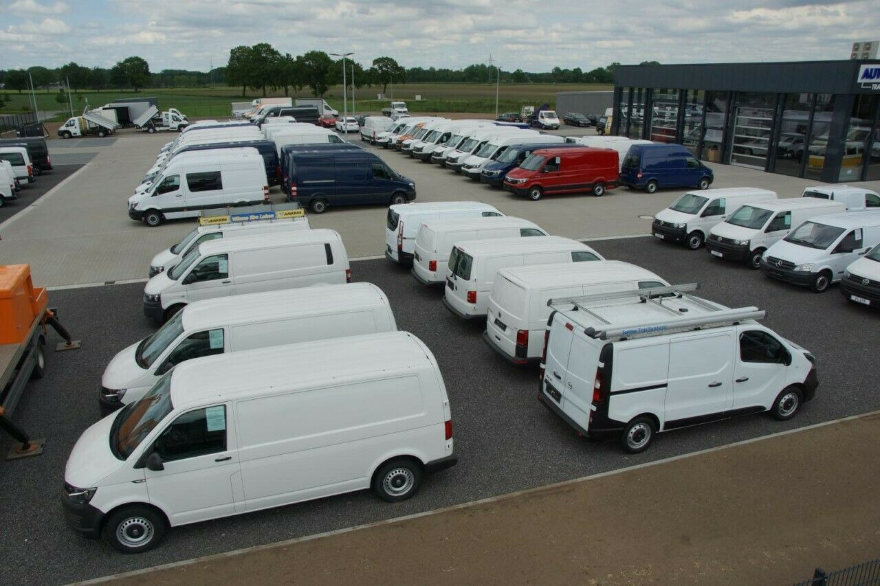 Automobil Renault Trafic Kombi 9-Sitze L2 Grand Equilibre KLIMA TE: slika 28