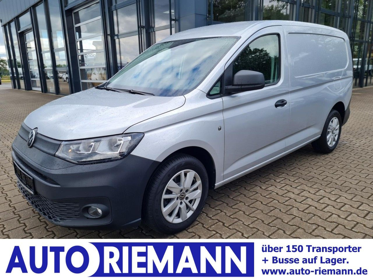 Volkswagen Caddy Cargo Maxi 2.0 TDI NAVI PDC KLIMA Alufelge - Mali kombi: slika 1 Volkswagen Caddy Cargo Maxi 2.0 TDI NAVI PDC KLIMA Alufelge - Mali kombi: slika 1