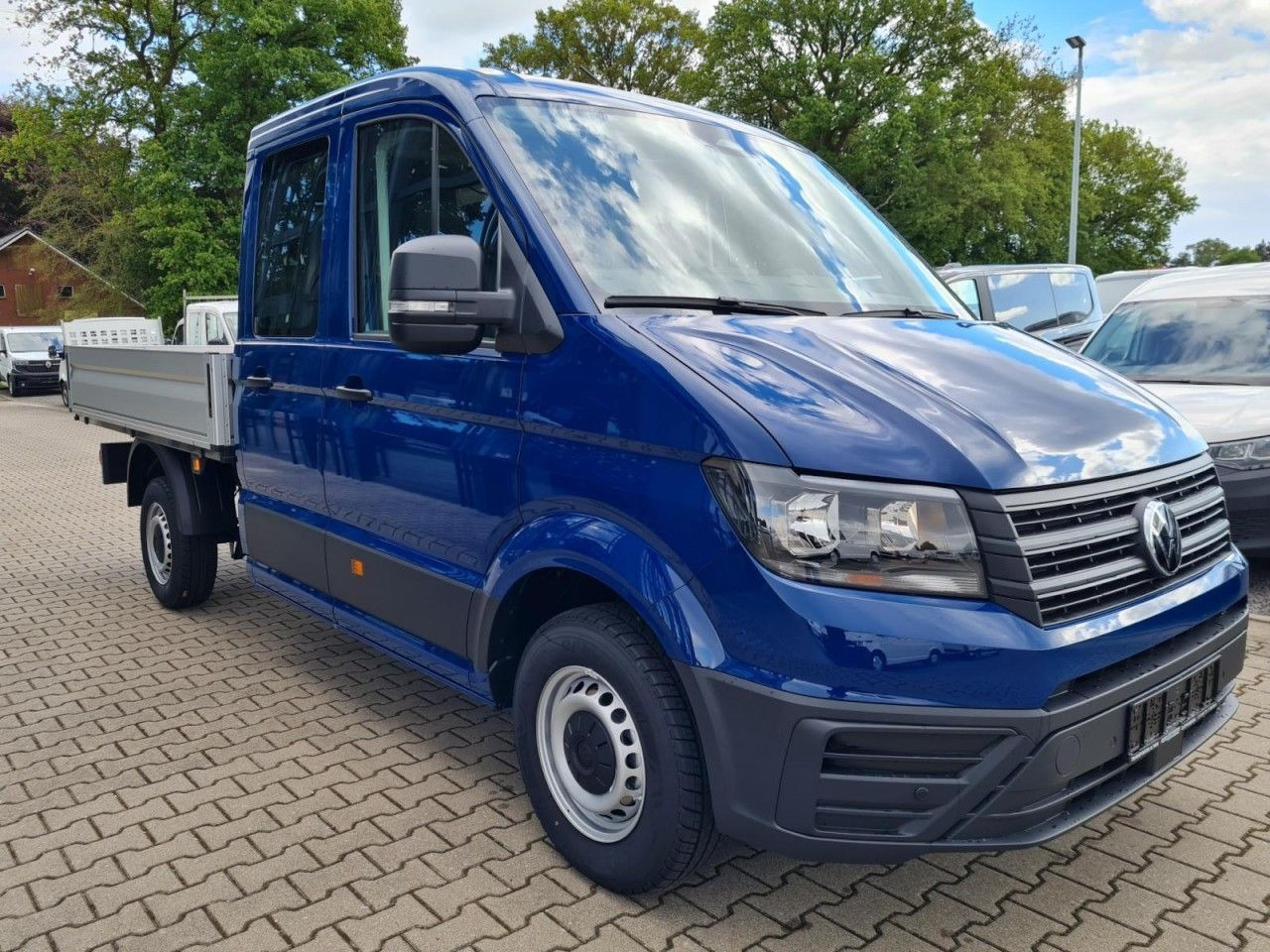 Volkswagen Crafter 35 Doka TDI MR KLIMA TEMPOMAT Navi App - Dostavno vozilo sa otvorenom sandukom, Dostavno vozilo sa duplom kabinom: slika 3 Volkswagen Crafter 35 Doka TDI MR KLIMA TEMPOMAT Navi App - Dostavno vozilo sa otvorenom sandukom, Dostavno vozilo sa duplom kabinom: slika 3