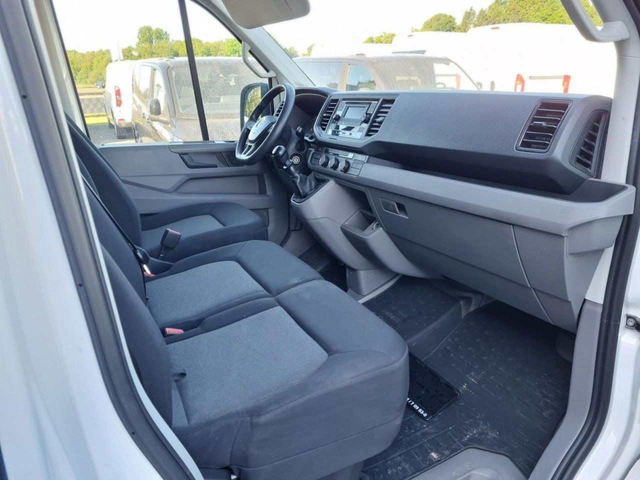 Dostavno vozilo sa otvorenom sandukom, Dostavno vozilo sa duplom kabinom Volkswagen Crafter 35 Doka TDI lang AHK Klima: slika 14