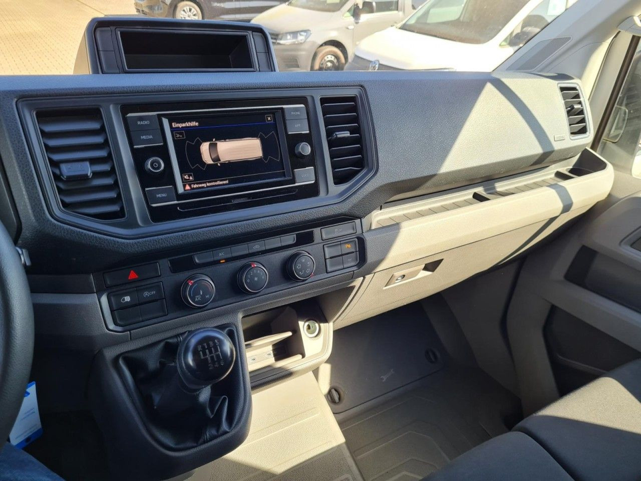 Furgon Volkswagen Crafter 35 Kasten TDI L3H3 MR Kamera Verkleidung: slika 10