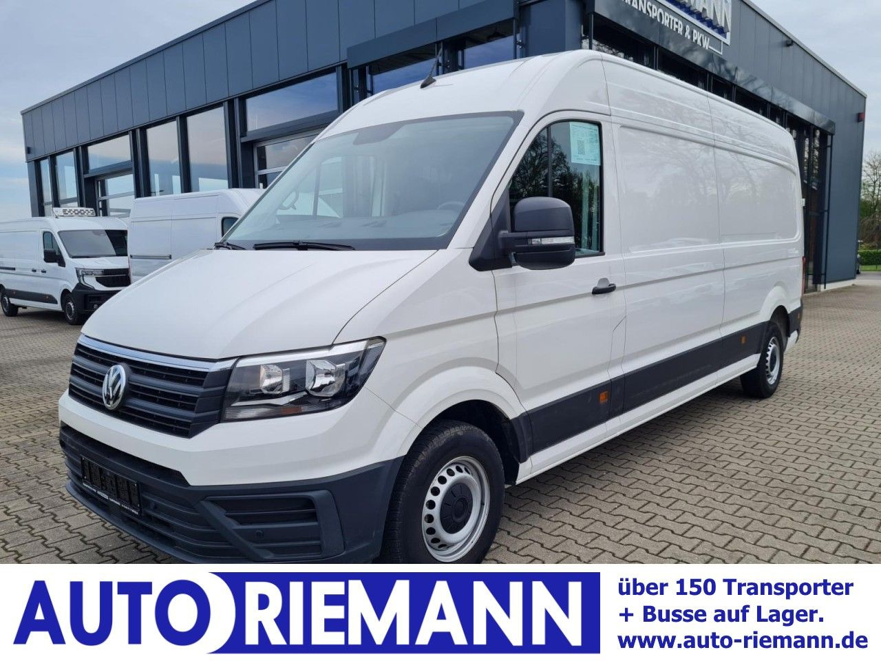 Volkswagen Crafter 35 Kasten lang L4H2 KLIMA NAVI_APP HOLZB - Furgon: slika 1 Volkswagen Crafter 35 Kasten lang L4H2 KLIMA NAVI_APP HOLZB - Furgon: slika 1
