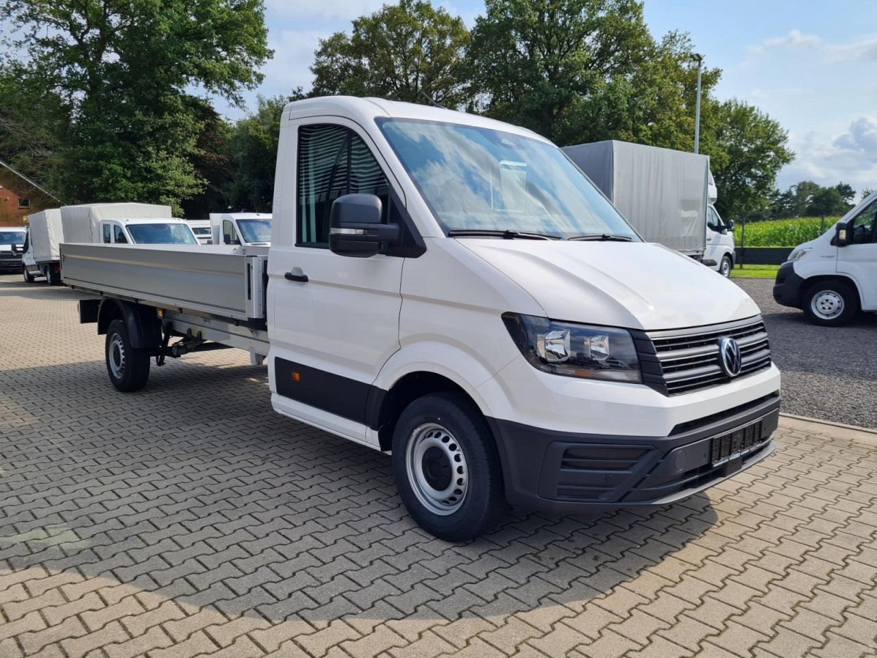 Volkswagen Crafter 35 Pritsche TDi L4 lang KLIMA TEMPOMAT - Dostavno vozilo sa otvorenom sandukom: slika 3 Volkswagen Crafter 35 Pritsche TDi L4 lang KLIMA TEMPOMAT - Dostavno vozilo sa otvorenom sandukom: slika 3