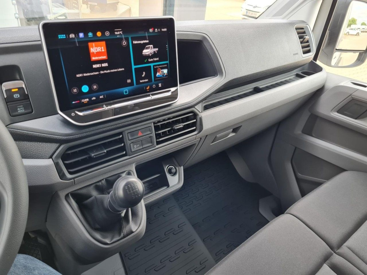 Volkswagen Crafter 35 TDI Pritsche Schiebe Plane LED TEMPOM - Dostavno vozilo sa ceradom: slika 5 Volkswagen Crafter 35 TDI Pritsche Schiebe Plane LED TEMPOM - Dostavno vozilo sa ceradom: slika 5