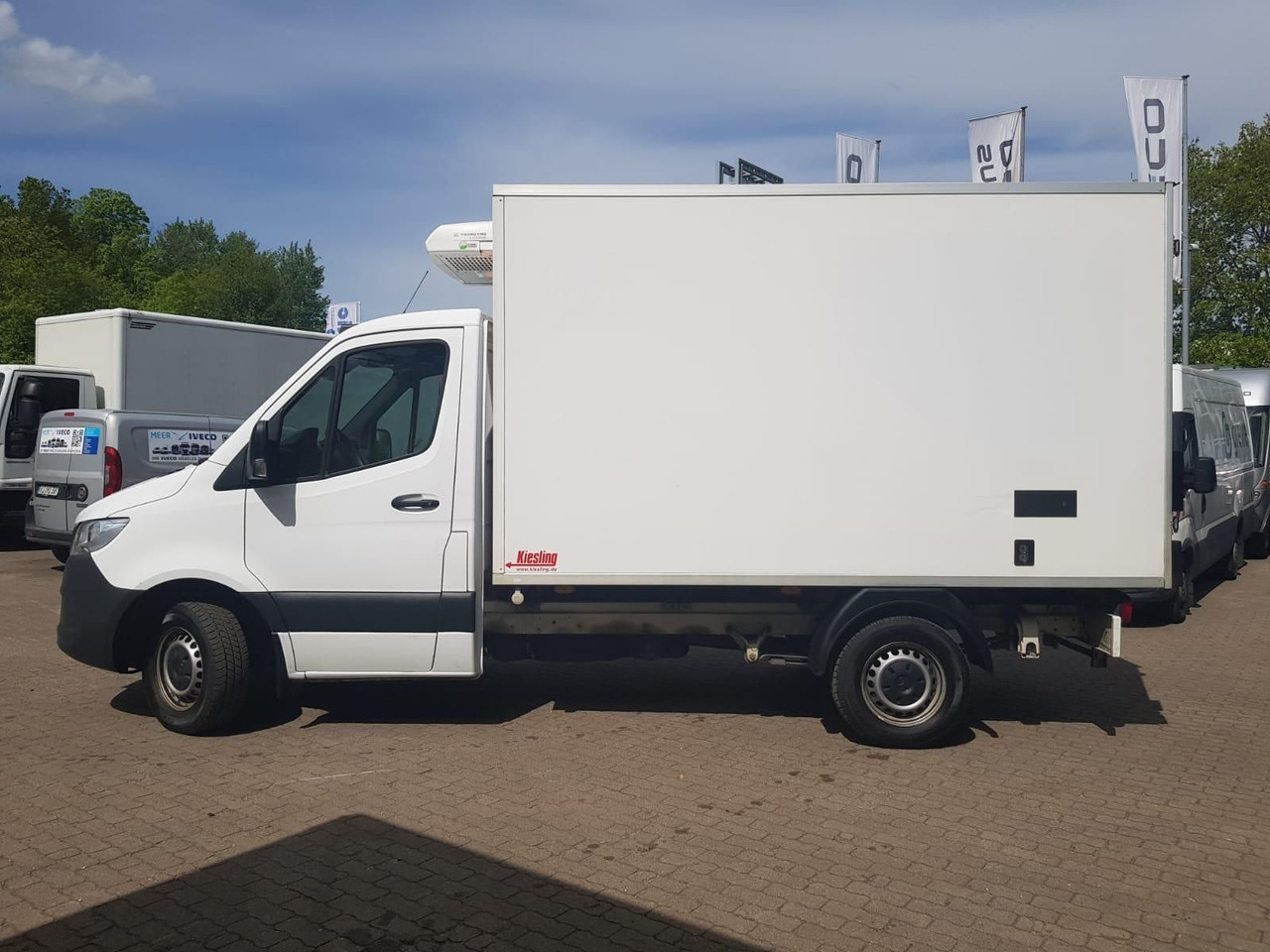 Mercedes-Benz Sprinter Mercedes 314 Kühlkoffer / Multimedia... - Dostavno vozilo: slika 2 Mercedes-Benz Sprinter Mercedes 314 Kühlkoffer / Multimedia... - Dostavno vozilo: slika 2