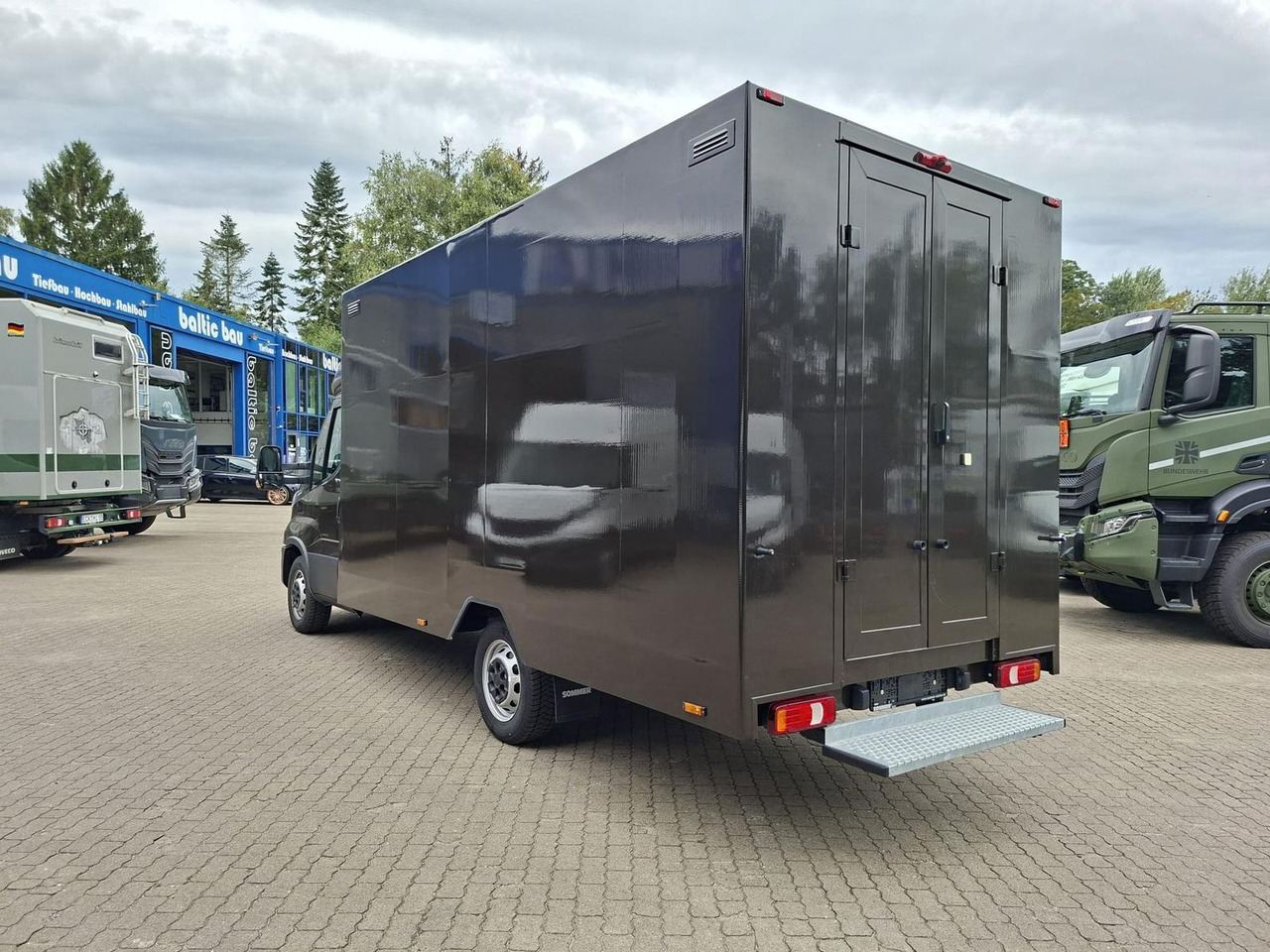 Iveco Daily 35S16A8 Integralkoffer, Kamera - Dostavno vozilo sa zatvorenim sandukom: slika 3 Iveco Daily 35S16A8 Integralkoffer, Kamera - Dostavno vozilo sa zatvorenim sandukom: slika 3
