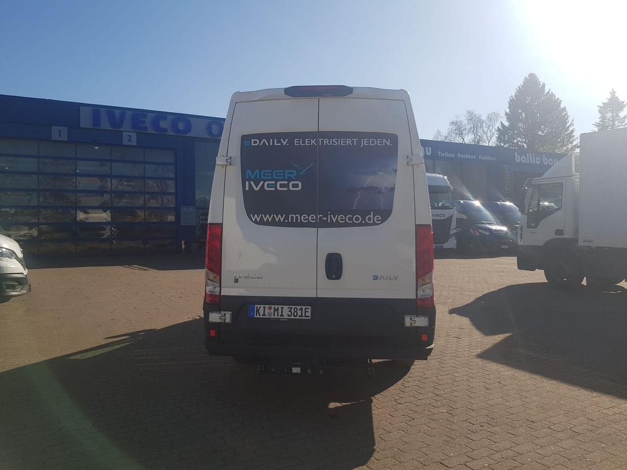 Iveco Daily 38S14E V Rückfahrkamera, AHK mit 3,5t, ... - Furgon, Električno dostavno vozilo: slika 5 Iveco Daily 38S14E V Rückfahrkamera, AHK mit 3,5t, ... - Furgon, Električno dostavno vozilo: slika 5
