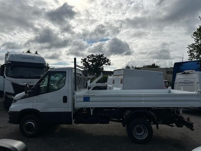 Iveco Daily 70C18H Meiller-Dreiseitenkipper 0% Finan.. - Dostavno vozilo istovarivač: slika 4 Iveco Daily 70C18H Meiller-Dreiseitenkipper 0% Finan.. - Dostavno vozilo istovarivač: slika 4