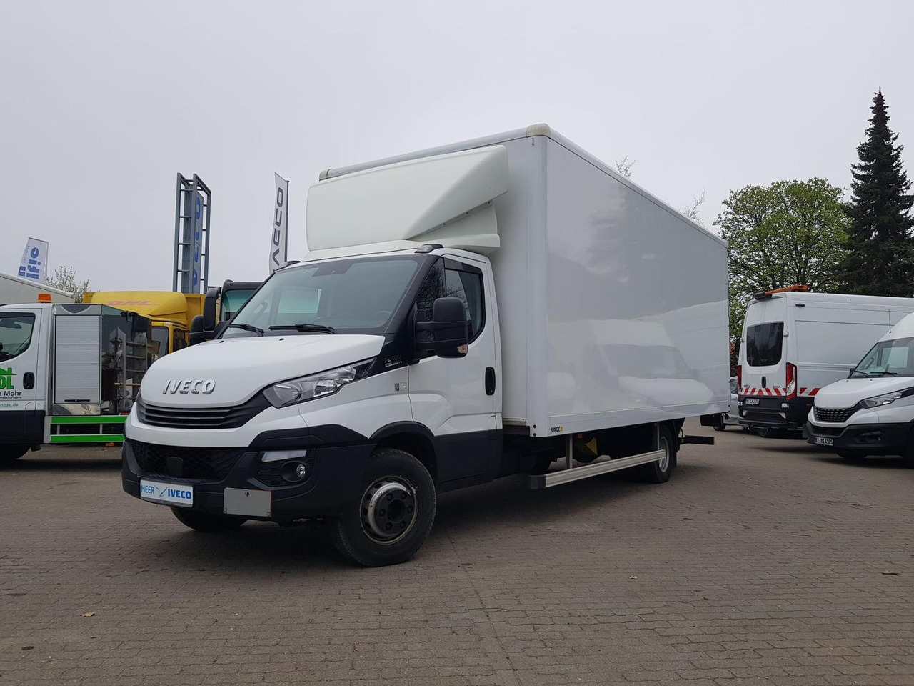 Iveco Daily 70C18HA8/P Koffer, Luftfederung, Kamera... - Dostavno vozilo sa zatvorenim sandukom: slika 1 Iveco Daily 70C18HA8/P Koffer, Luftfederung, Kamera... - Dostavno vozilo sa zatvorenim sandukom: slika 1