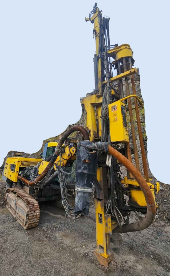 Atlas Copco ROC F6-32 – Blast hole drilling rig / Sprenglochbohrgerät - Veliki kamon za bušenje: slika 1 Atlas Copco ROC F6-32 – Blast hole drilling rig / Sprenglochbohrgerät - Veliki kamon za bušenje: slika 1