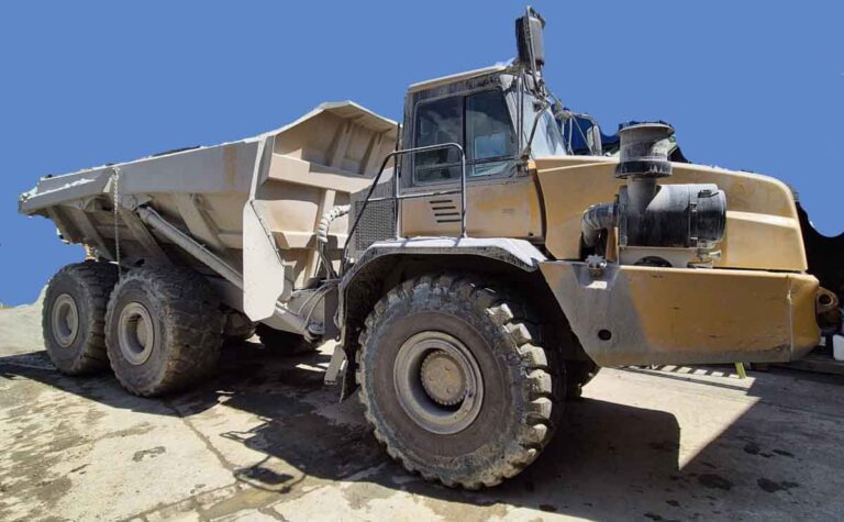 Bell B40D – 6×6 – Dumper - Kiper: slika 1 Bell B40D – 6×6 – Dumper - Kiper: slika 1