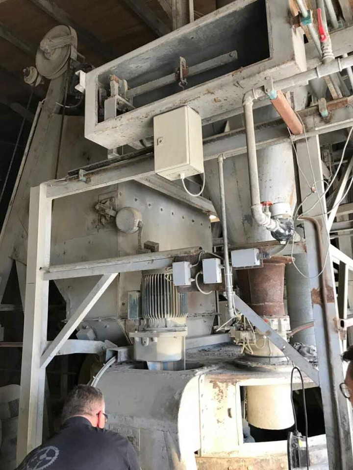 Eirich – compulsory mixer/Zwangsmischer 1500 Liter - Mešalica za beton: slika 1 Eirich – compulsory mixer/Zwangsmischer 1500 Liter - Mešalica za beton: slika 1