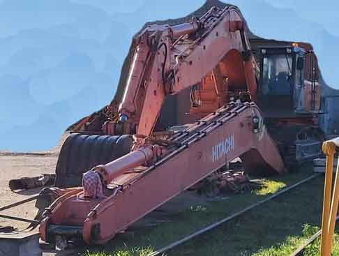Hitachi ZX650 – with long reach and normal boom / mit Langarm und normalem Arm - Bager guseničar: slika 2 Hitachi ZX650 – with long reach and normal boom / mit Langarm und normalem Arm - Bager guseničar: slika 2