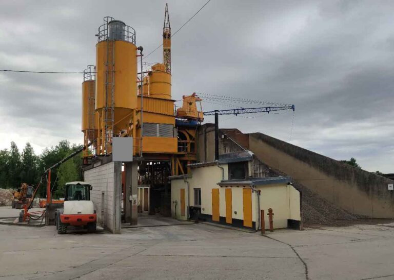 Wiggert – concrete mixing plant / Betonmischanlage - Oprema za beton: slika 1 Wiggert – concrete mixing plant / Betonmischanlage - Oprema za beton: slika 1