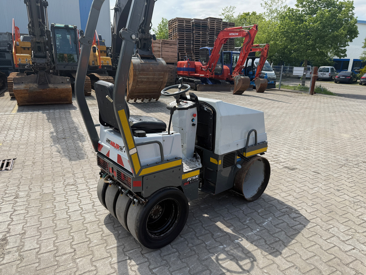 Ammann AV16K Kombiwalze - Valjak: slika 4 Ammann AV16K Kombiwalze - Valjak: slika 4