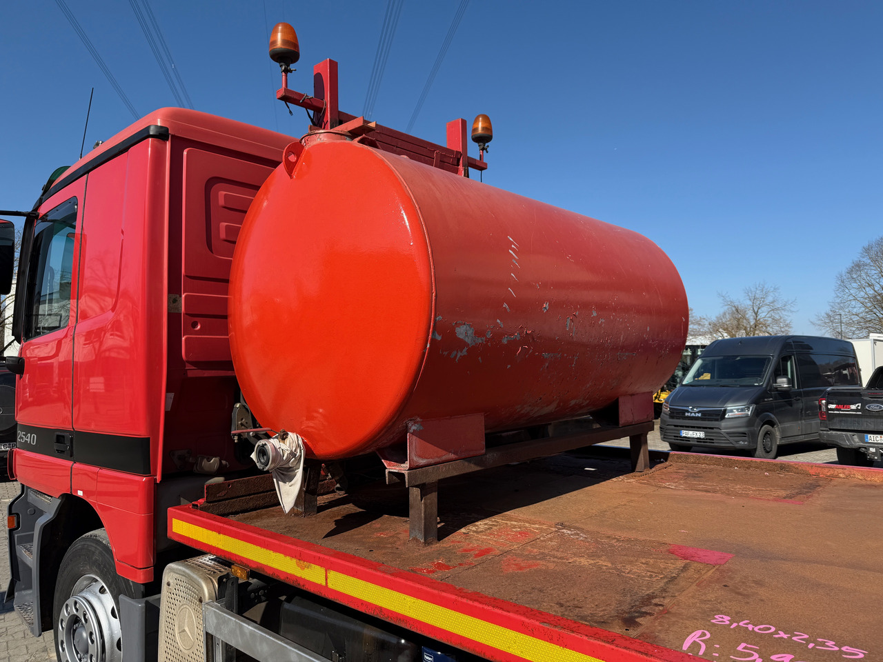 Kamion Mercedes-Benz 2540 Actros MP1 Baumaschinentrnasporter: slika 13