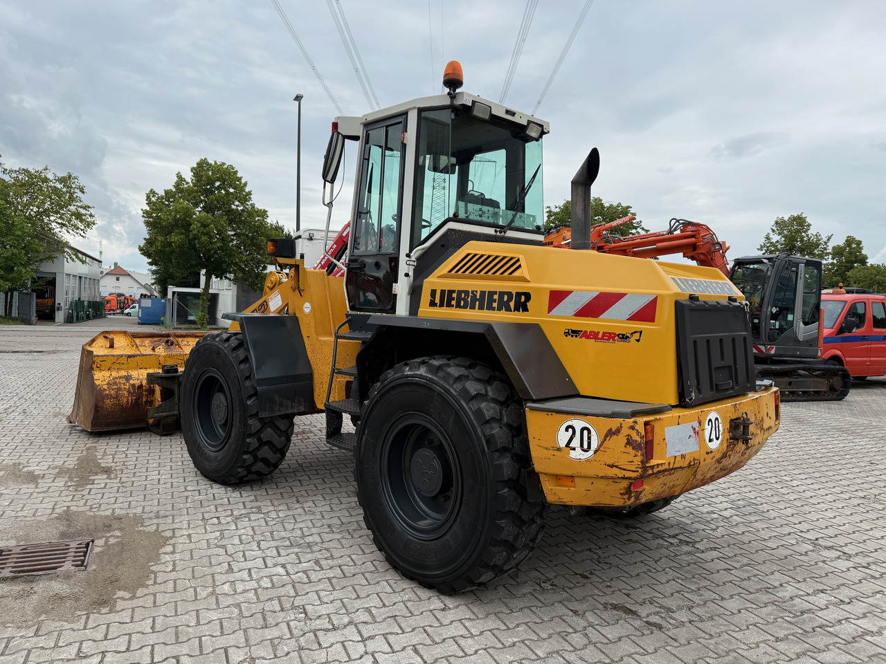 Liebherr L522 Radlader - Utovarivač točkaš: slika 5 Liebherr L522 Radlader - Utovarivač točkaš: slika 5