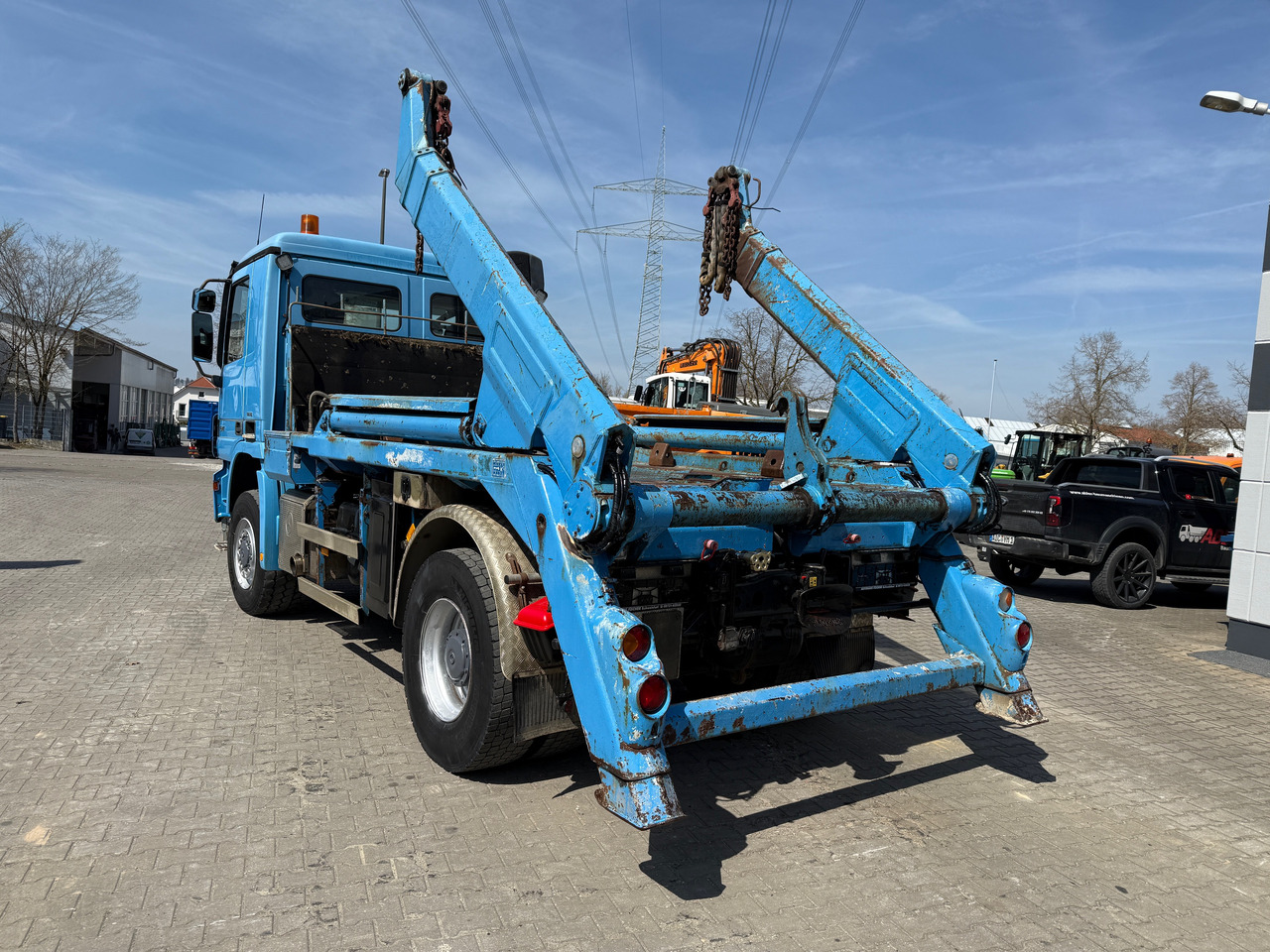 Mercedes-Benz 1841 Actros MP2 Absetzkipper 4x4 Allrad Klima - Kamion za utovaranje kontejnera: slika 5 Mercedes-Benz 1841 Actros MP2 Absetzkipper 4x4 Allrad Klima - Kamion za utovaranje kontejnera: slika 5