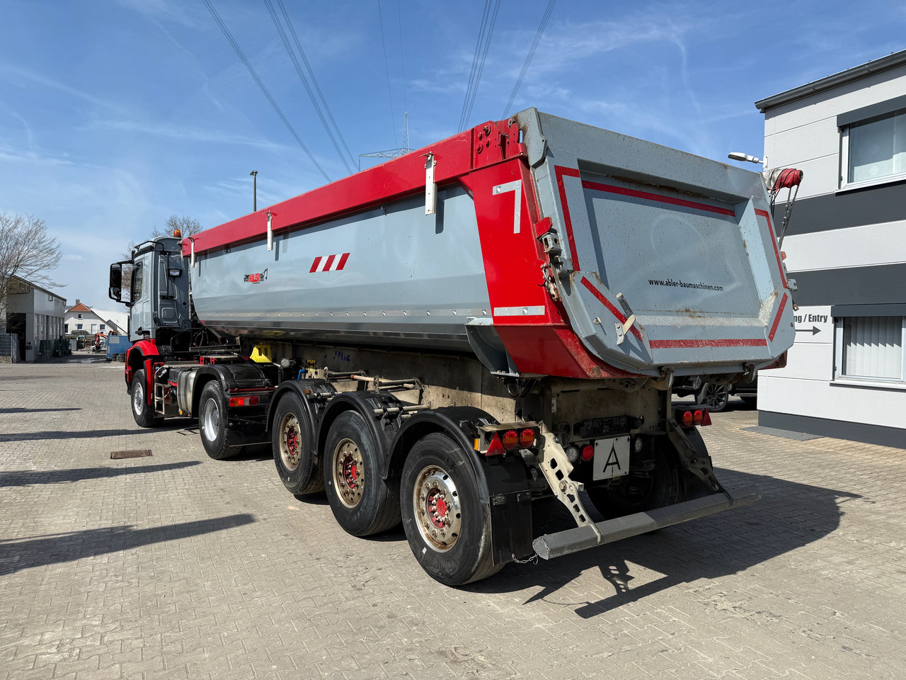 Mercedes-Benz 1851 Arocs ECHTER 4x4 mit Schmitz Kippauflieger - Istovarivač: slika 5 Mercedes-Benz 1851 Arocs ECHTER 4x4 mit Schmitz Kippauflieger - Istovarivač: slika 5