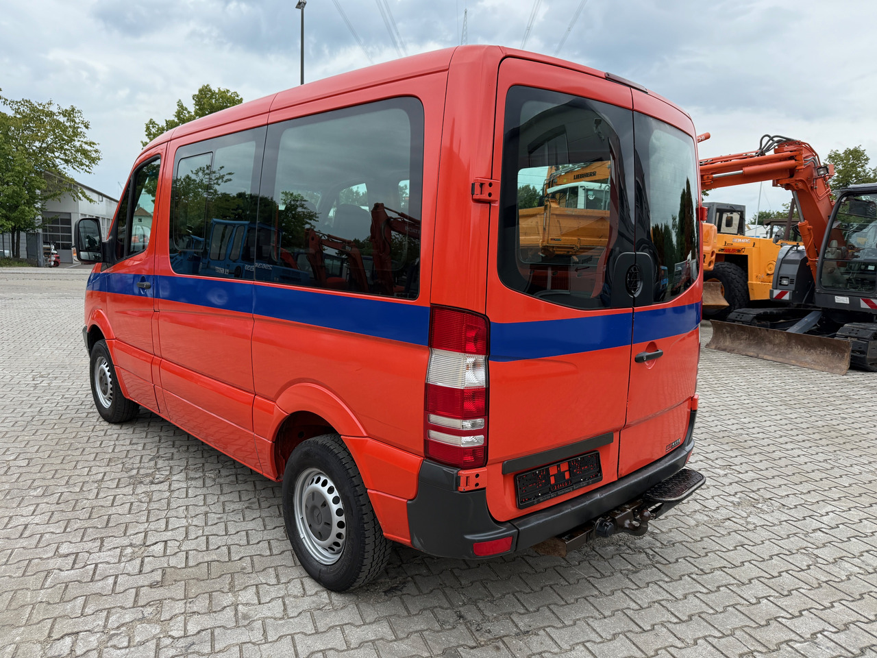 Mercedes-Benz 211 CDI Kombi AHK - Automobil: slika 5 Mercedes-Benz 211 CDI Kombi AHK - Automobil: slika 5