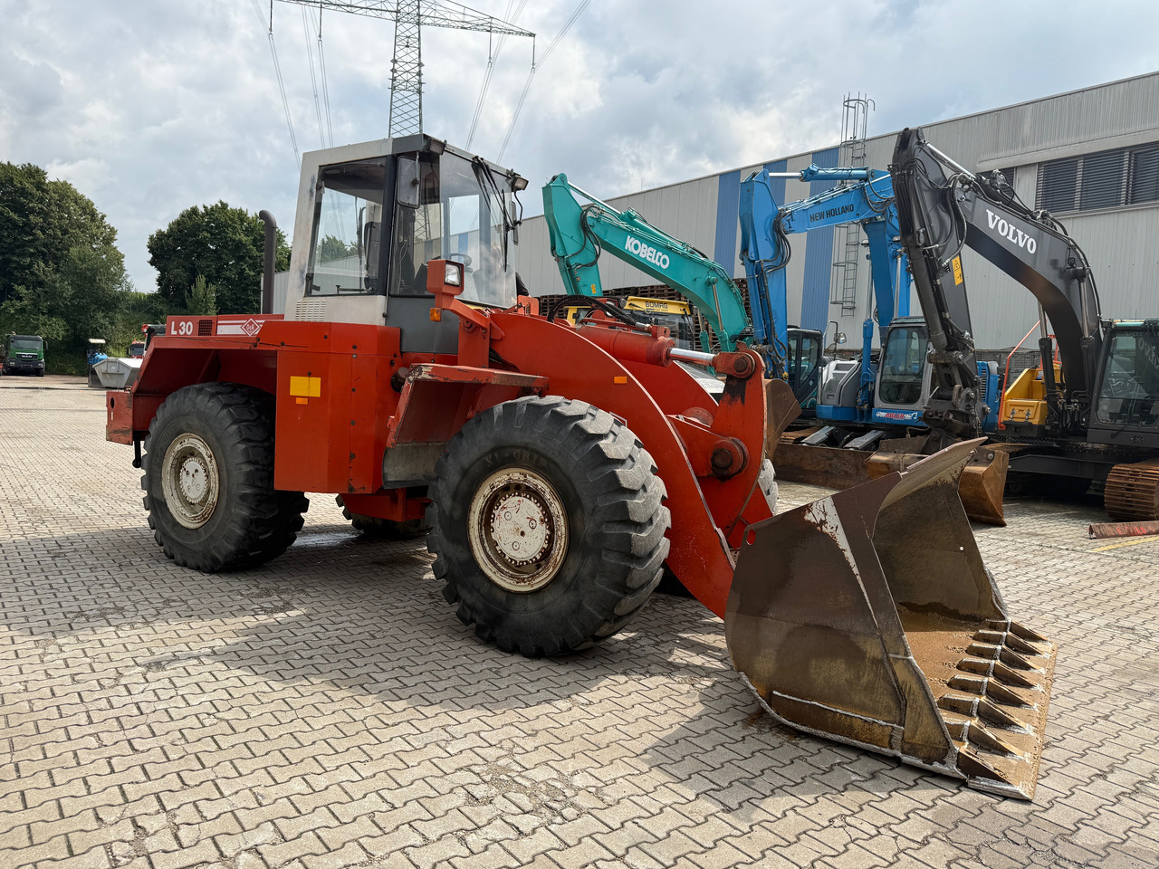 O&K L30 Radlader Waage Zentralschmierung - Utovarivač točkaš: slika 2 O&K L30 Radlader Waage Zentralschmierung - Utovarivač točkaš: slika 2